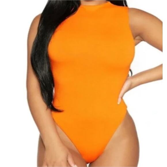 Naked Wardrobe Orange Peel Bodysuit - S - Picture 1 of 5